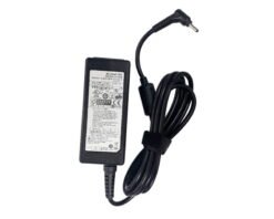 Cargador Original Samsung Ultrabook 19V 3.16a 3.0*1.0mm Nt Np530u3c Np540uAP04214-UV